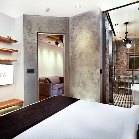 وان لاكشري سويتس 4* بلغراد