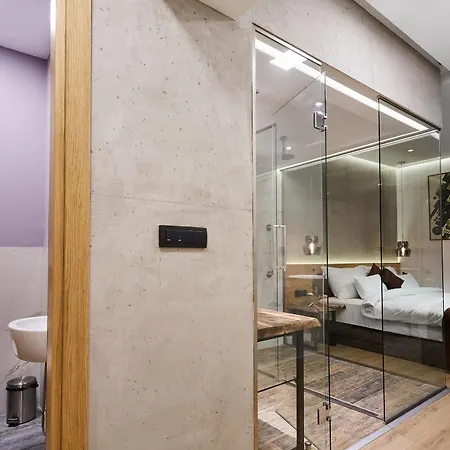 One Luxury Guest house Belgrade