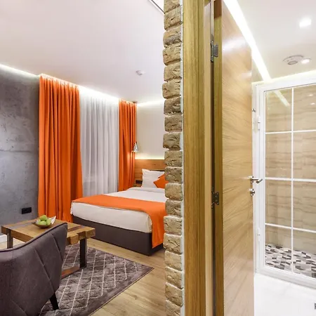 One Luxury Guest house