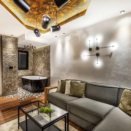 One Luxury Guest house Belgrade