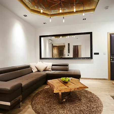 One Luxury Guest house Belgrade