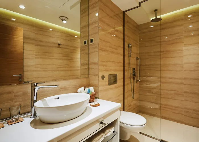 One Luxury 4* Belgrado