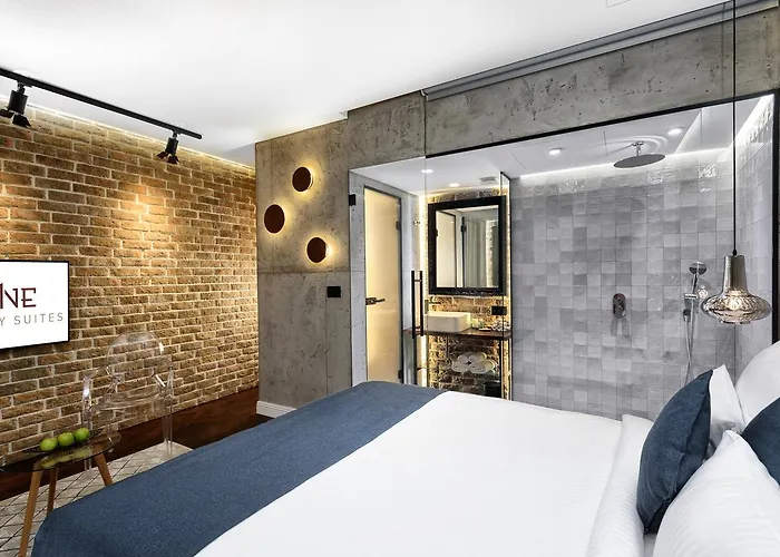 Pensión One Luxury 4*